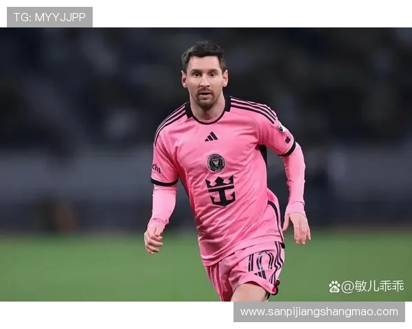 里昂老板自曝曾不识梅西如今迅速成长引发球迷热议